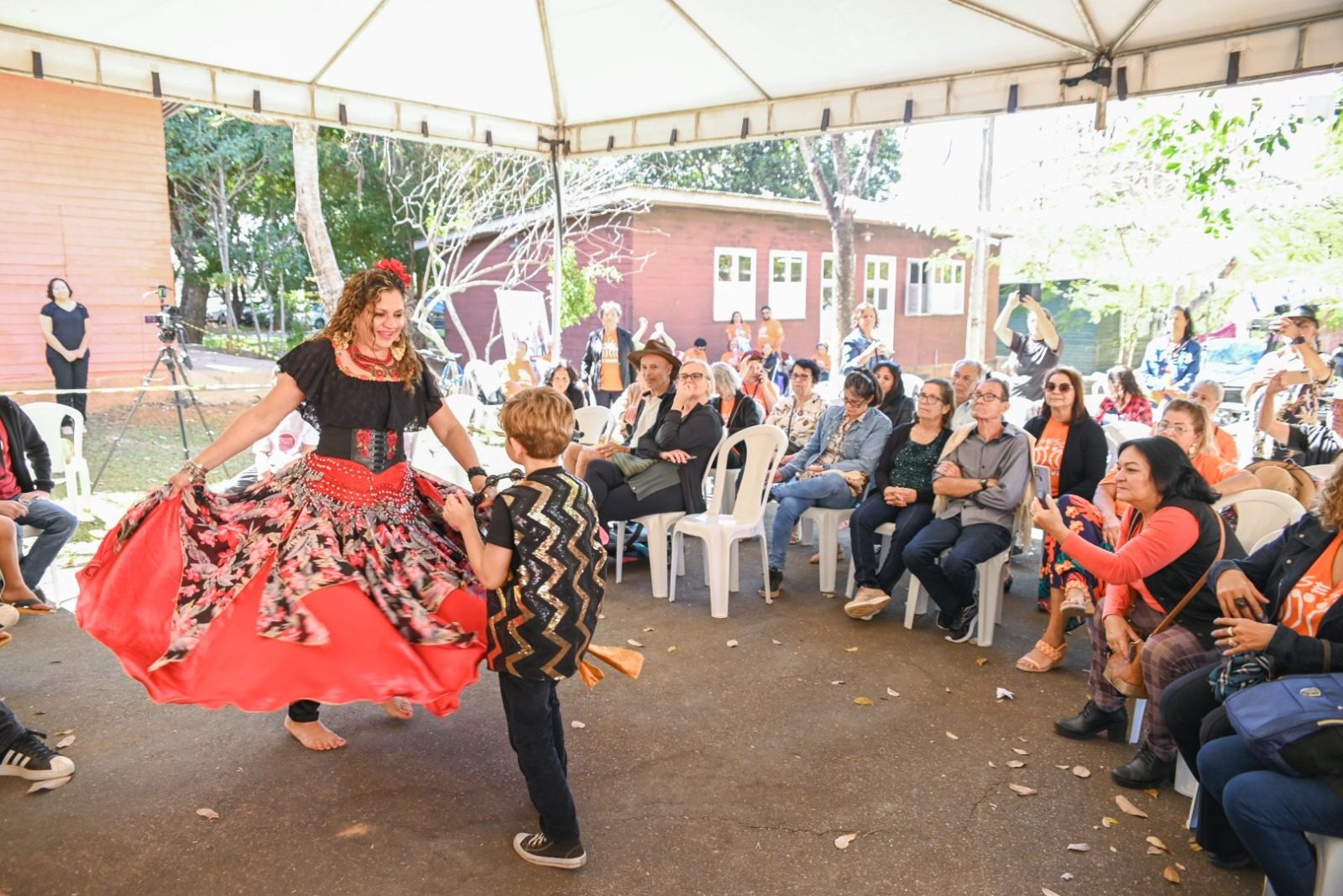 Café Som Viola: ponto de encontro de tradição construída coletivamente, onde a cultura circula de forma gratuita e acessível para pessoas de todas as idades | Foto: Divulgação